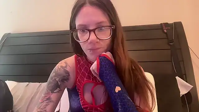 yourstrulylivy69 online show from 22, 1, 2025