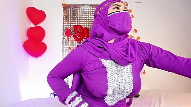 Snapshot of jazmin_anbar chatting on 24, 2, 2025 jazmin anbar online show from 24, 2, 2025