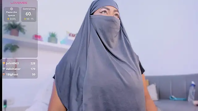 Snapshot of jazmin_anbar chatting on 12, 10, 2025 jazmin anbar online show from 12, 10, 2025