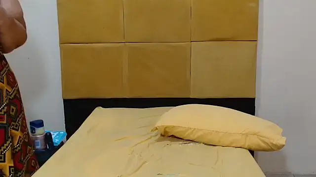 Snapshot of Bbw255 chatting on 19, 10, 2025 Bbw255 online show from 19, 10, 2025