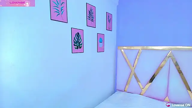 kinkyandsavage online show from 3, 1, 2025