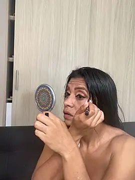 Tammy Fire online show from 16, 9, 2025