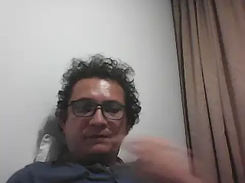 Bombi22 online show from 20, 12, 2025