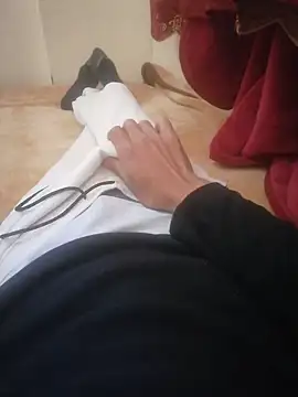 MamhounXx1 online show from 1, 1, 2025