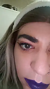 lunaxxxtreme online show from 7, 2, 2026