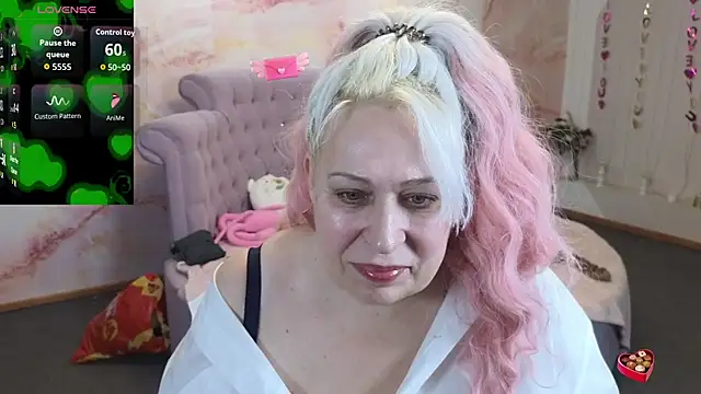 Penelope Pinky online show from 4, 3, 2026