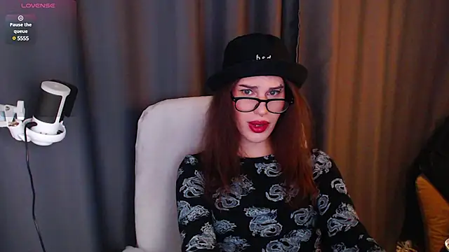 Snapshot of Cassie_Bae chatting on 2, 3, 2025 Cassie Bae online show from 2, 3, 2025