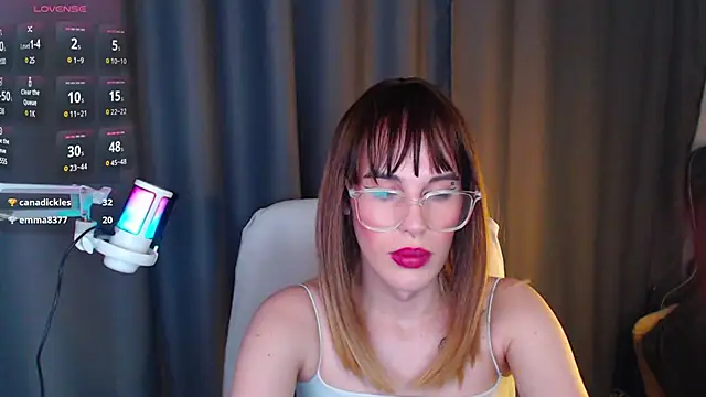 Snapshot of Cassie_Bae chatting on 11, 3, 2025 Cassie Bae online show from 11, 3, 2025