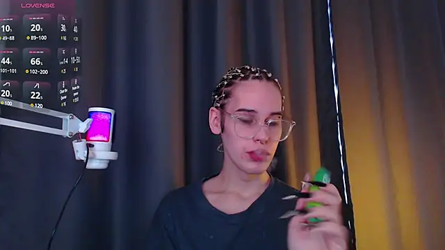 Snapshot of Cassie_Bae chatting on 22, 3, 2025 Cassie Bae online show from 22, 3, 2025