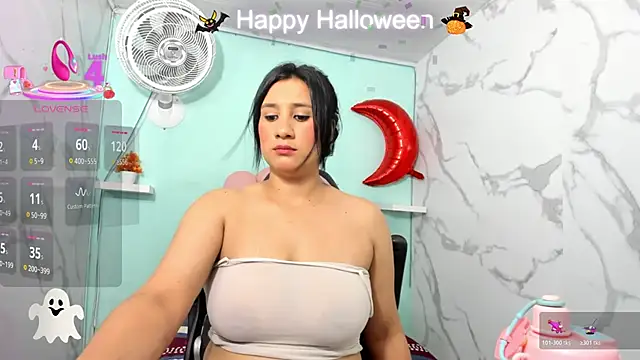 Snapshot of karime_sexygirl chatting on 2, 11, 2025 karime sexygirl online show from 2, 11, 2025