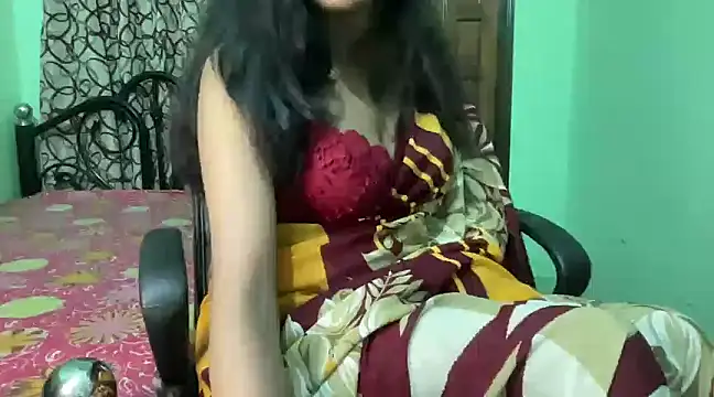 Snapshot of fairyC_for_u chatting on 24, 2, 2025 fairyC for u online show from 24, 2, 2025