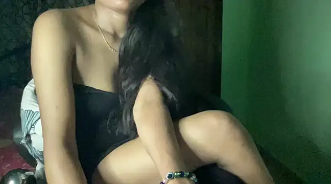 Snapshot of fairyC_for_u chatting on 16, 3, 2025 fairyC for u online show from 16, 3, 2025
