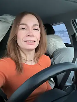 JulliaVegas online show from 23, 12, 2024