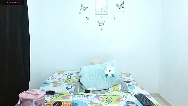 littleshydoll online show from 14, 2, 2026