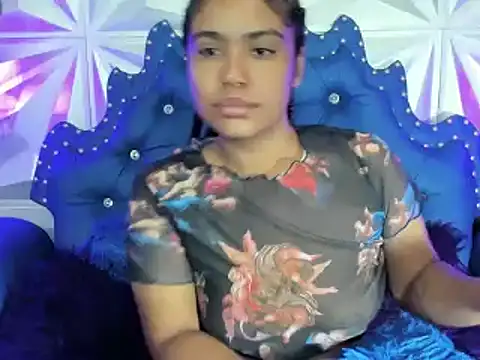kitty pervertedx online show from 6, 2, 2025