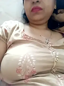 sunita-doll online show from 14, 9, 2025