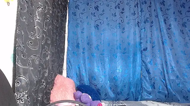 Snapshot of pettite_pervertt chatting on 22, 9, 2025 pettite pervertt online show from 22, 9, 2025