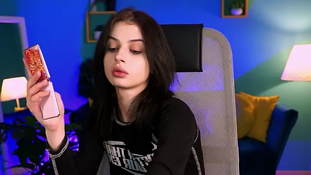 JadeCastle  online show from 17, 1, 2026