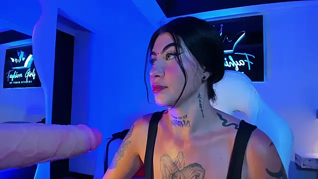 MegganLuna online show from 23, 1, 2025