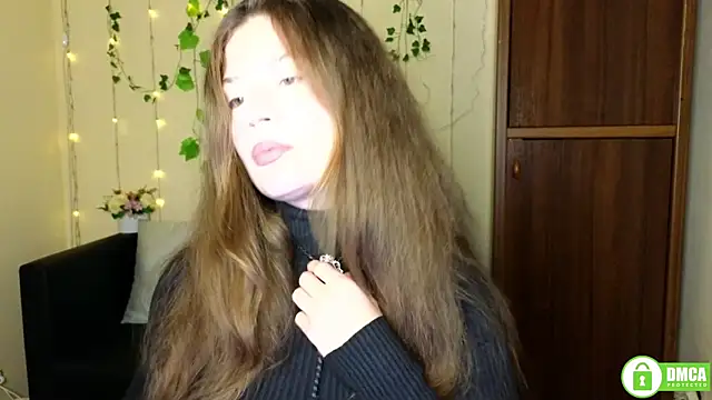 Alicia redfollow online show from 17, 11, 2025