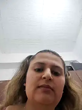 Miss balloonsmila online show from 26, 12, 2024