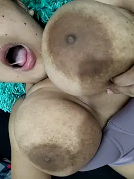 Miss balloonsmila online show from 9, 1, 2025