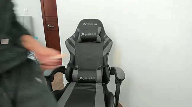 twink latino5 online show from 29, 12, 2024