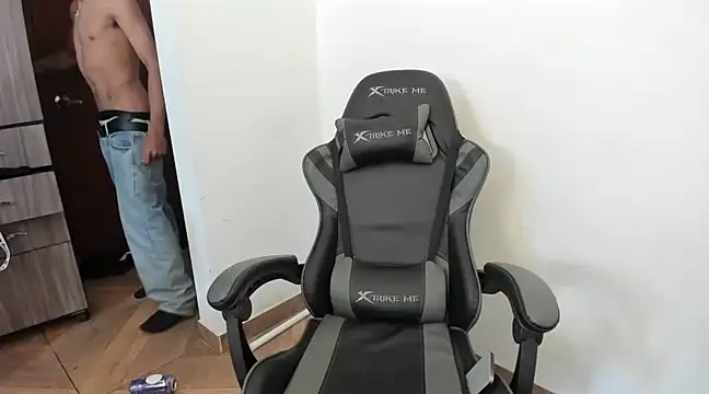 twink latino5 online show from 3, 2, 2025