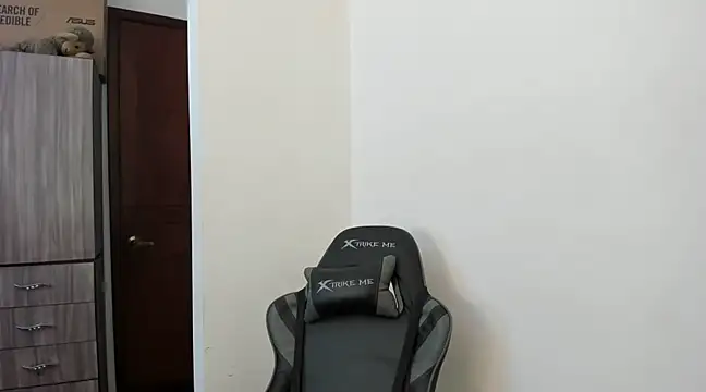 twink latino5 online show from 4, 2, 2025