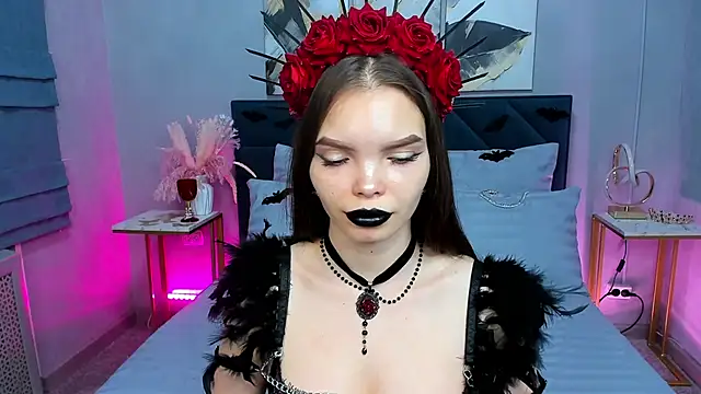 Curvy Dynamite  online show from 29, 10, 2025