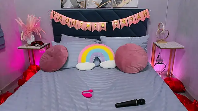 Snapshot of Curvy_Dynamite_ chatting on 11, 3, 2026 Curvy Dynamite online show from 11, 3, 2026