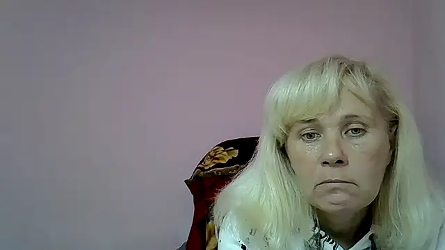 sakura blonde online show from 28, 12, 2024