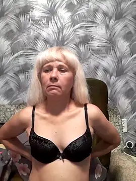 sakura blonde online show from 15, 10, 2025