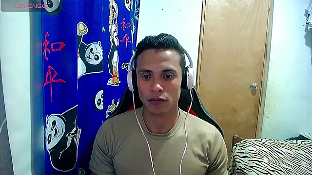 Willy Mate online show from 18, 12, 2024