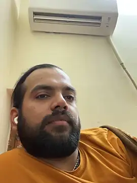 Arsh Loves Luv online show from 18, 12, 2024