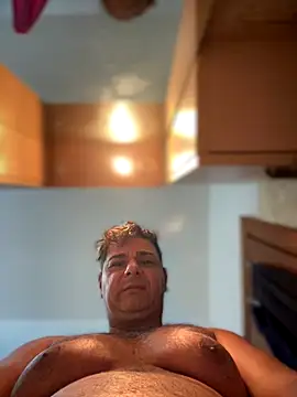 SecretlyDD online show from 30, 10, 2025