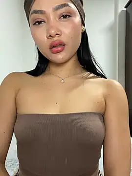 Snapshot of Just_valen chatting on 23, 3, 2026 Just valen online show from 23, 3, 2026