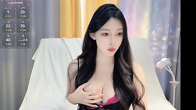 Amy-228 online show from 22, 9, 2025