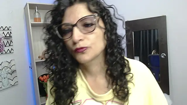 arianna ros3 online show from 12, 1, 2025