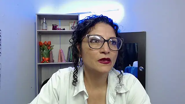 arianna ros3 online show from 1, 2, 2025