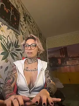 Lucky Deniz online show from 19, 12, 2025