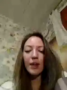 KattyLuuu online show from 3, 1, 2025