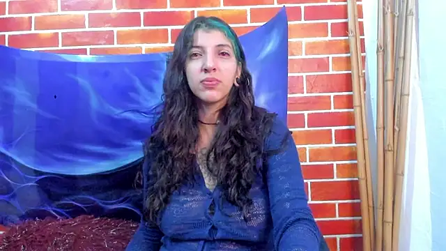 marlenna online show from 2, 1, 2025