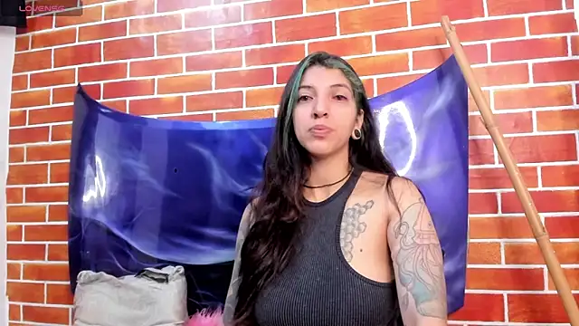 marlenna online show from 20, 1, 2025