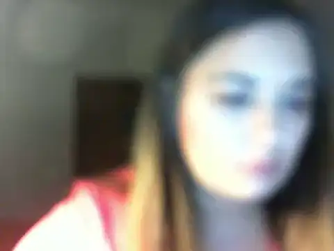 Snapshot of MeganGold chatting on 17, 12, 2024 MeganGold online show from 17, 12, 2024