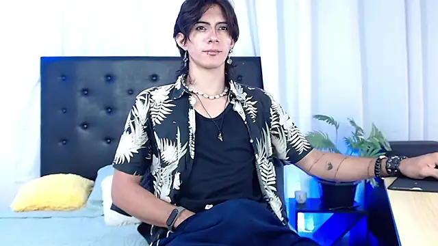 Snapshot of andreey50 chatting on 28, 11, 2025 andreey50 online show from 28, 11, 2025