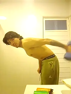 Snapshot of GIOOOO568 chatting on 6, 4, 2026 GIOOOO568 online show from 6, 4, 2026