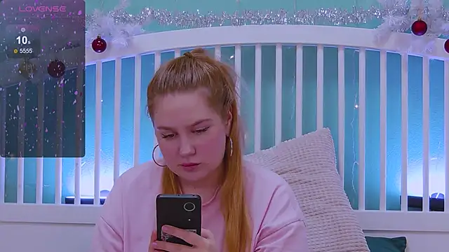 Snapshot of Ellie_Wellie chatting on 4, 1, 2025 Ellie Wellie online show from 4, 1, 2025