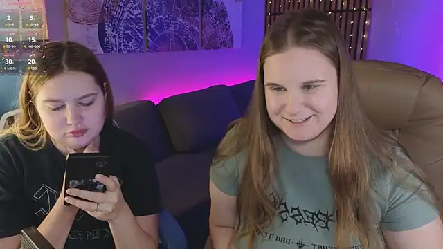 Snapshot of Ellie_Wellie chatting on 8, 2, 2025 Ellie Wellie online show from 8, 2, 2025