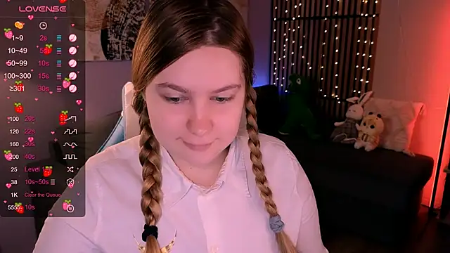 Snapshot of Ellie_Wellie chatting on 21, 9, 2025 Ellie Wellie online show from 21, 9, 2025